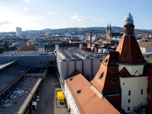 Ottakringer-Brauerei-GelÀnde-Vorderseite